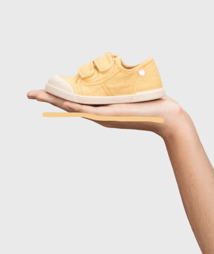 Igor Girl's Lona Mercedes Shoes - Dijon